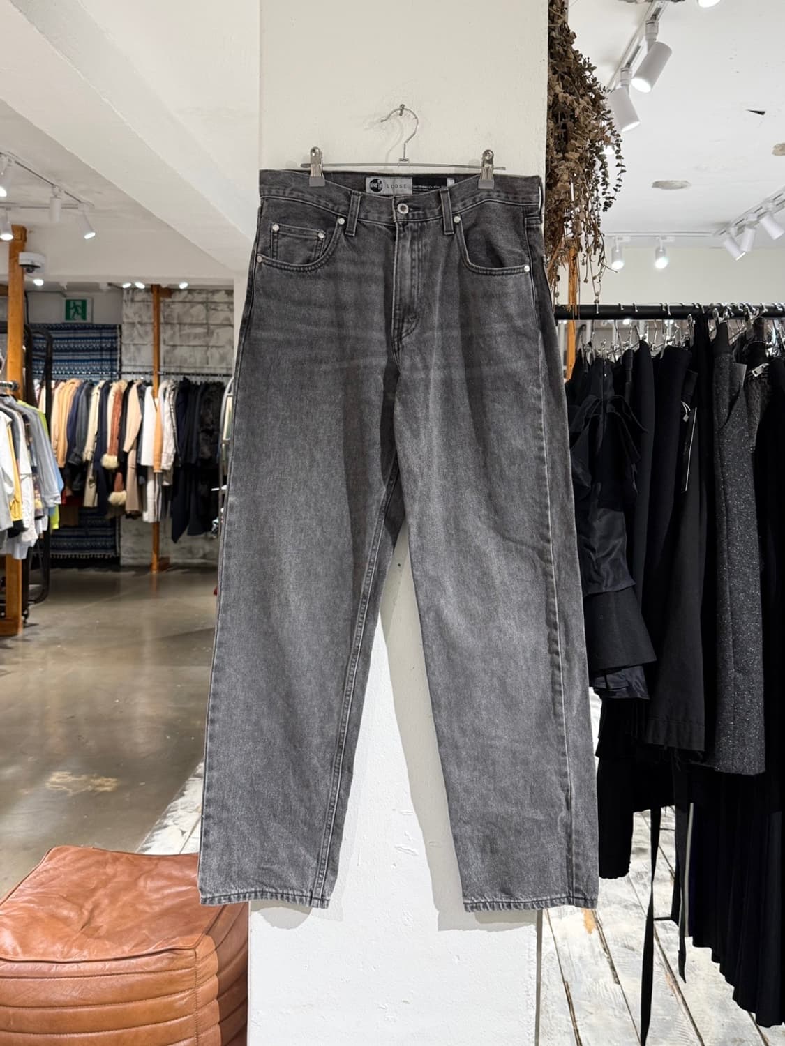 리바이스 실버탭 루즈 워시드 그레이 데님 팬츠 상품이미지1