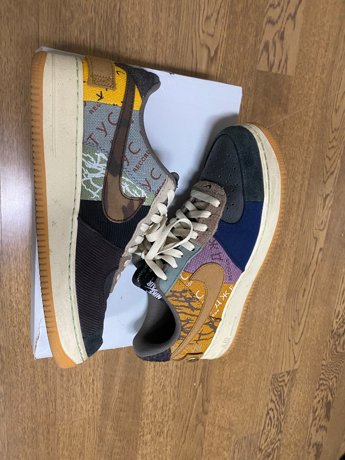 나이키 에어포스 1 캑터스잭 트레비스 스캇 280 상품이미지7