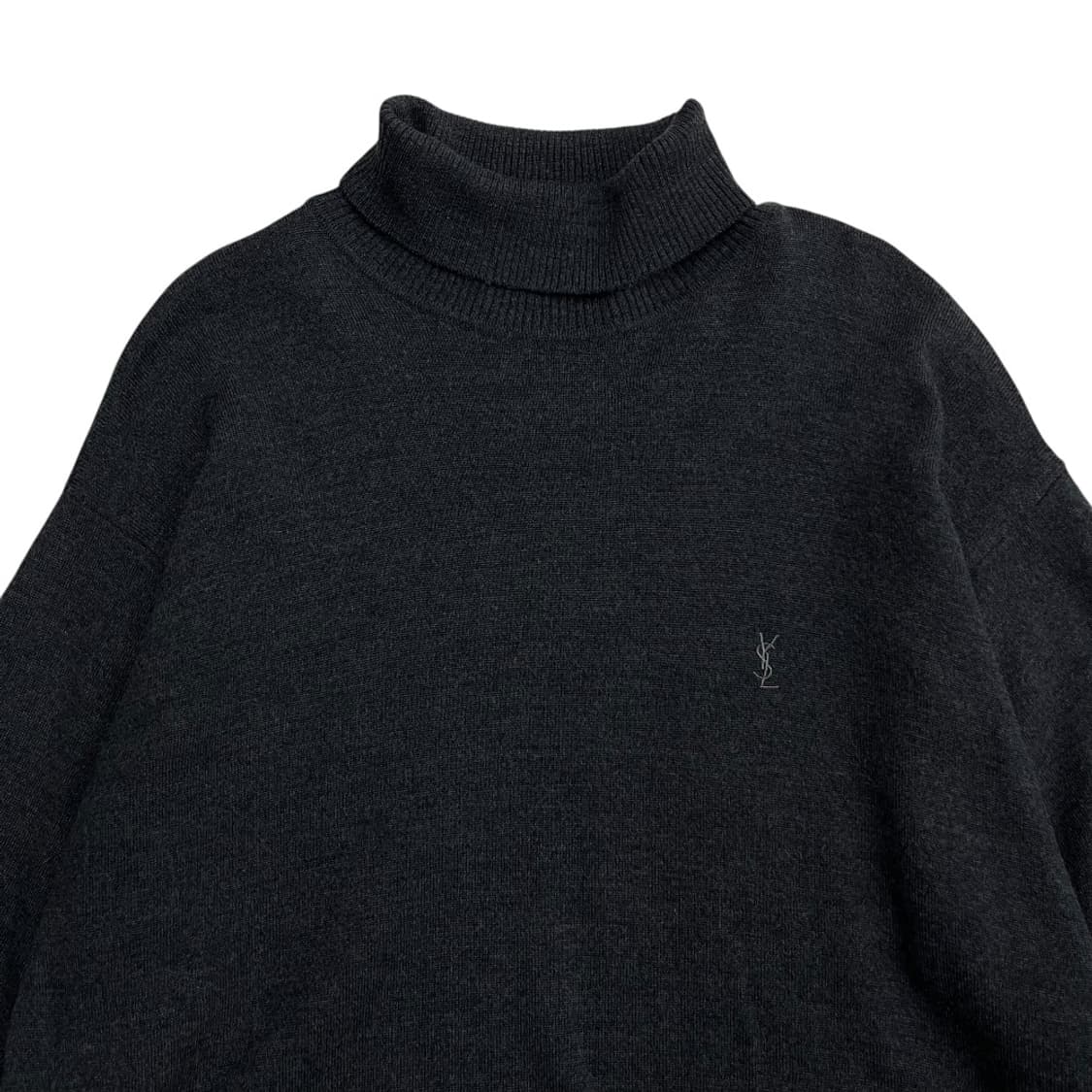 입생로랑 로고 차콜 터틀넥 니트 상품이미지4