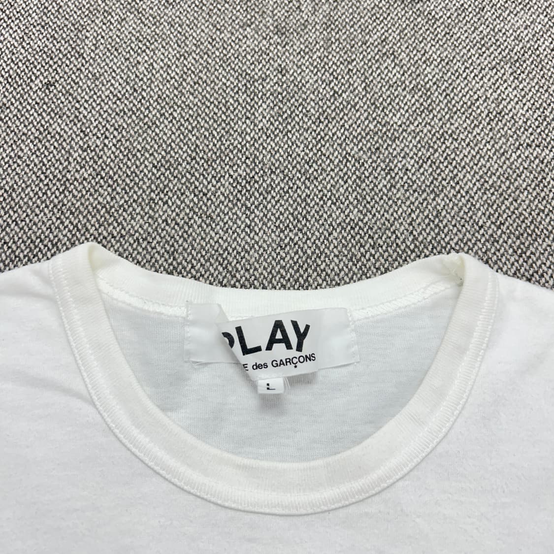 꼼데가르송 레드와펜 화이트 반팔(L) 상품이미지2