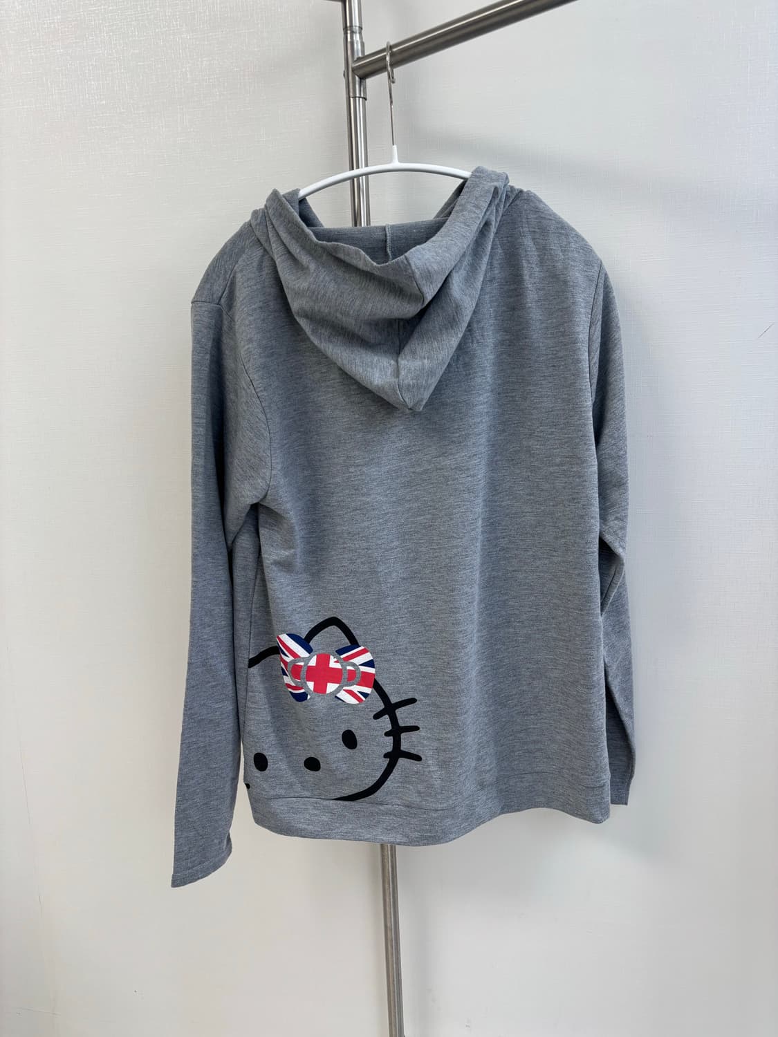 헬로키티 런던 리본 베이직 후드집업 상품이미지1