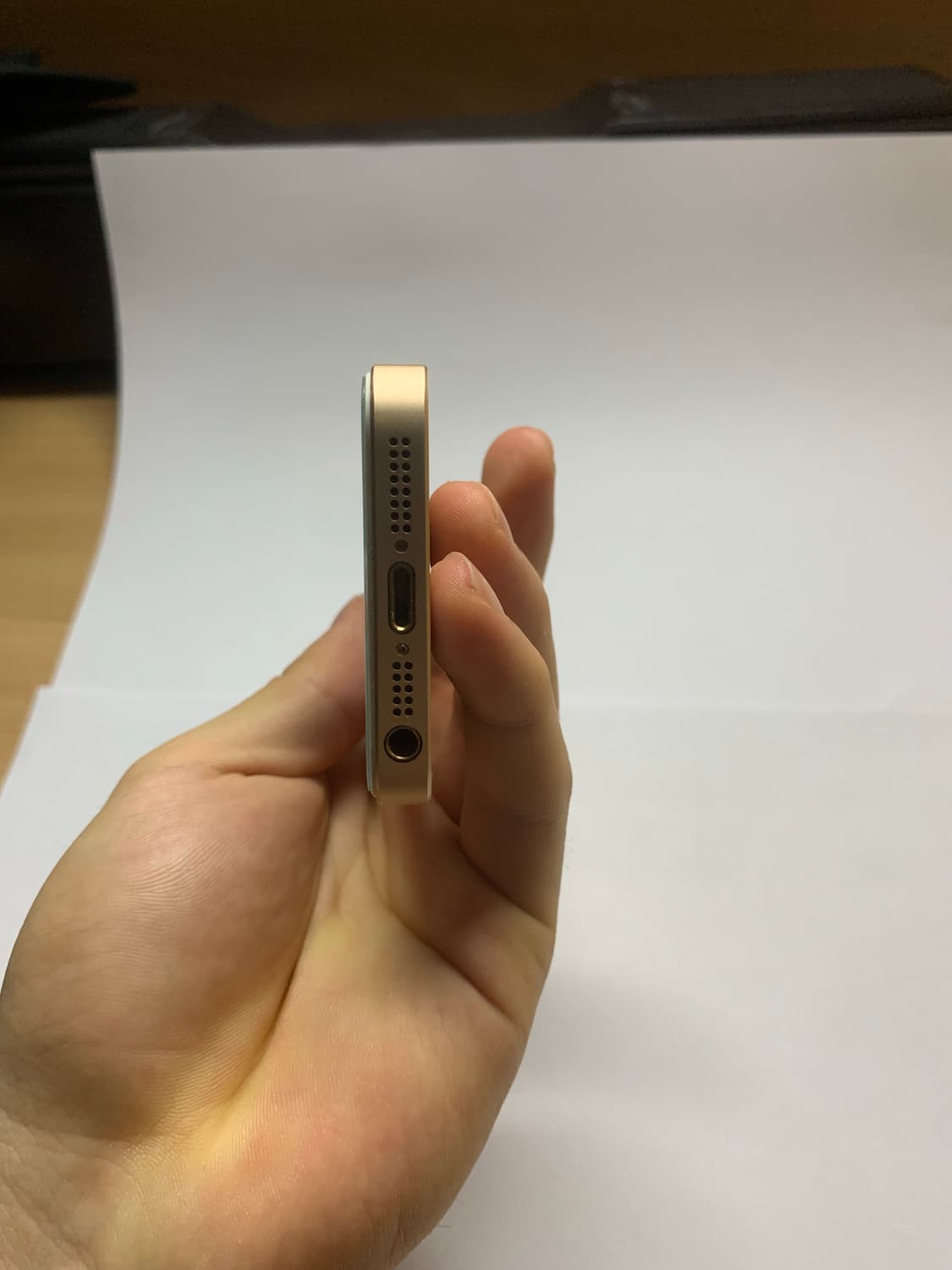 아이폰 SE 1세대 로제 골드 128GB 상품이미지6