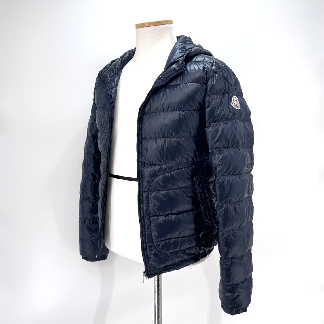 [0사이즈] 몽클레어 후드 경량패딩 점퍼 네이비 상품이미지3