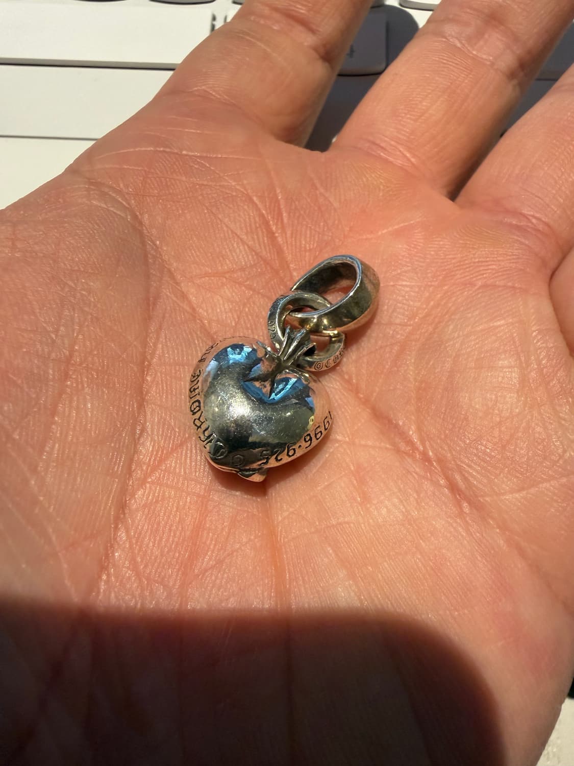 크롬하츠 하트 위드 베일 펜던트 상품이미지3