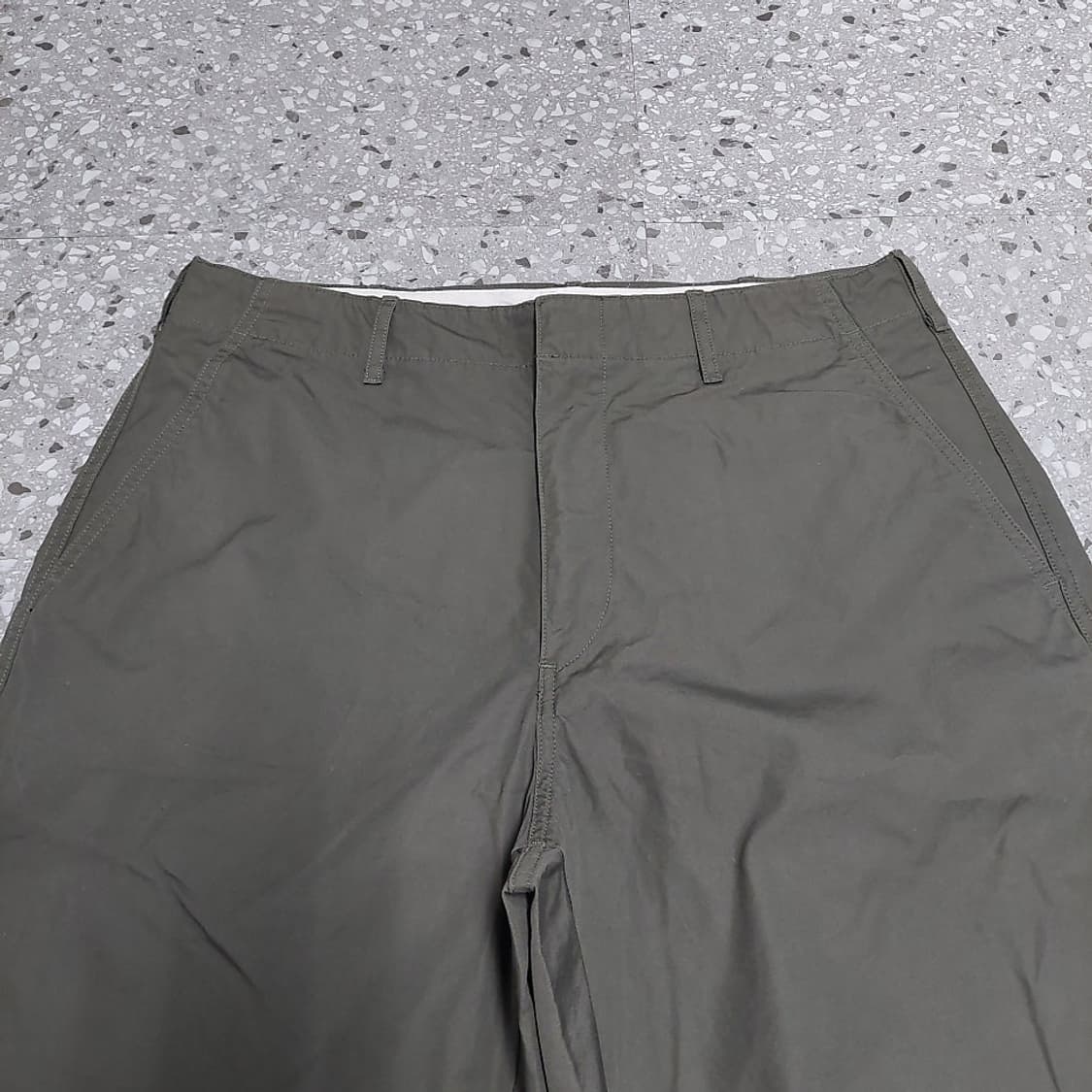 Uniqlo U Wide Fit Tapered Pants 유니클로 U 상품이미지2