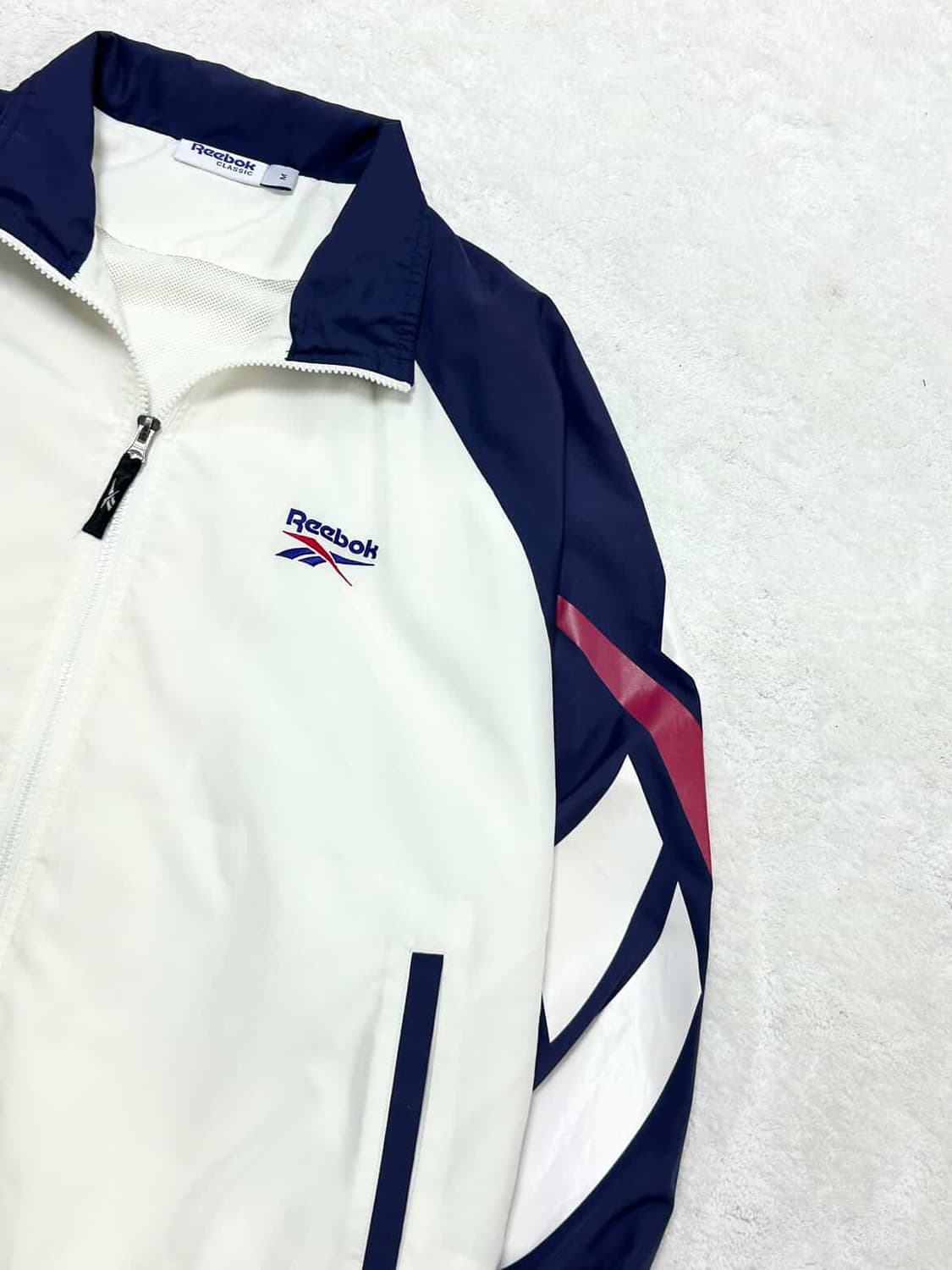 리복 자수로고 배색 올드스쿨 바람막이 상품이미지6