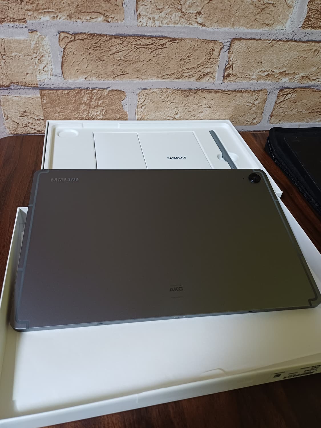 갤럭시탭 s9fe 판매합니다 상품이미지2