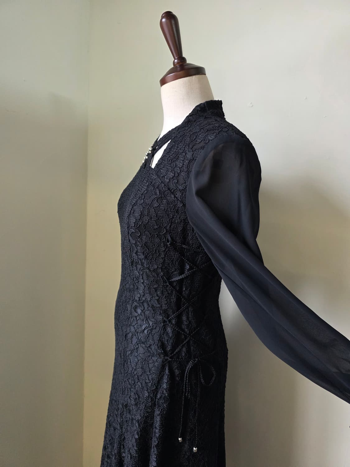 블랙 레이스 아일렛 포인트 롱 드레스 원피스 상품이미지3