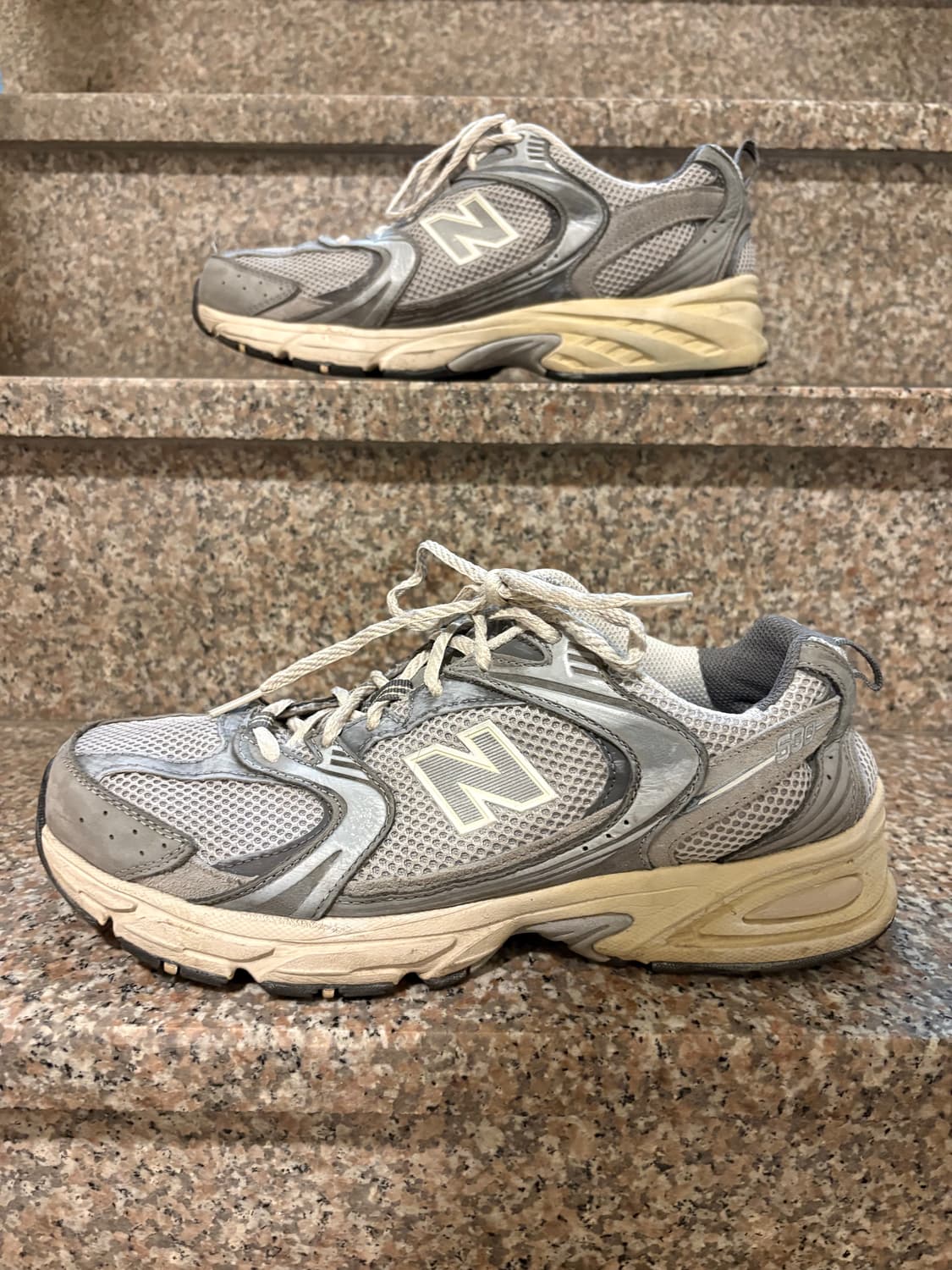 뉴발란스 530 빈티지그레이 285사이즈 MR530TG 상품이미지3