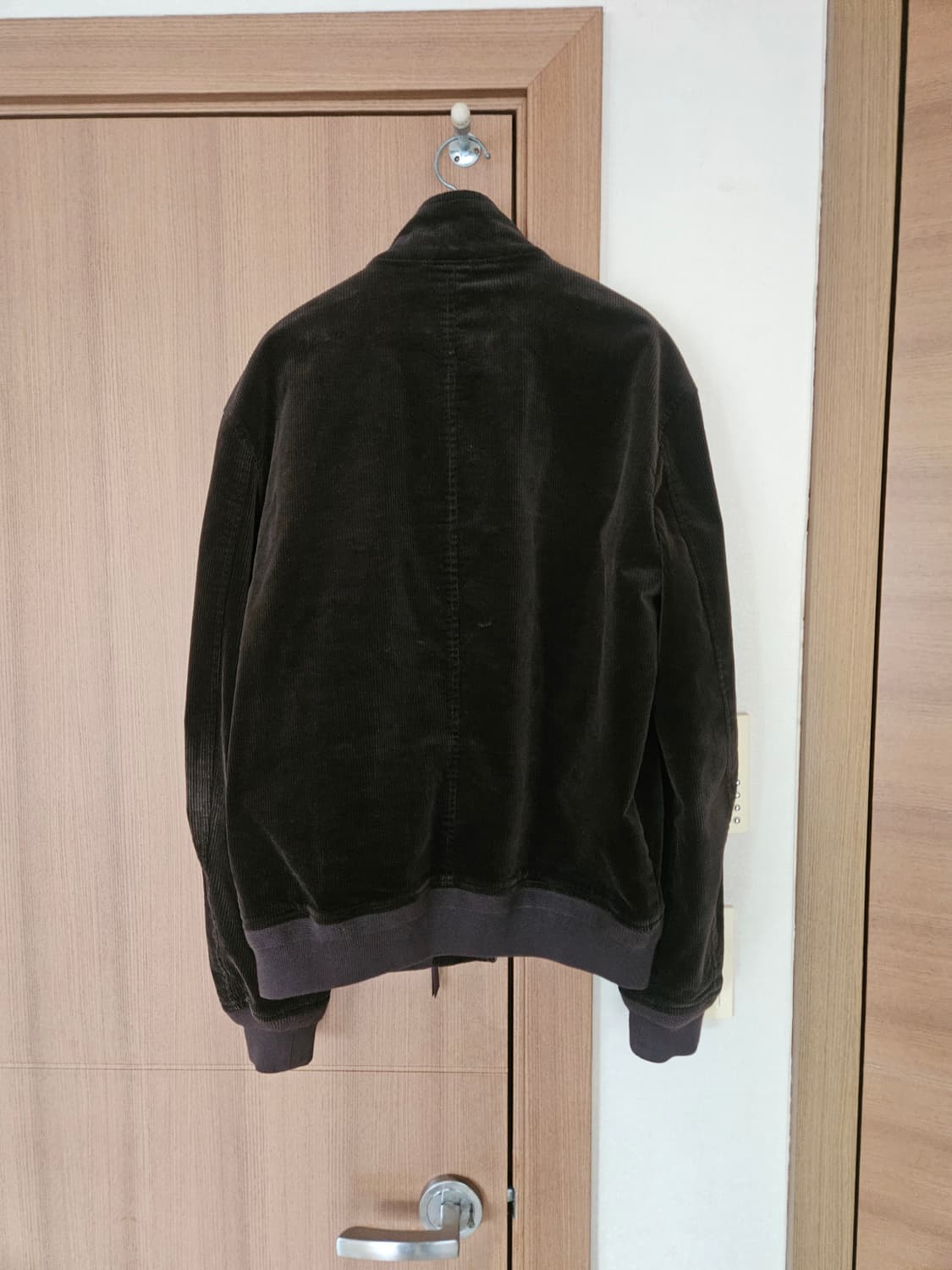 폴로 코듀로이 바라쿠다 앤틱브라운 M사이즈 상태 S급 상품이미지2