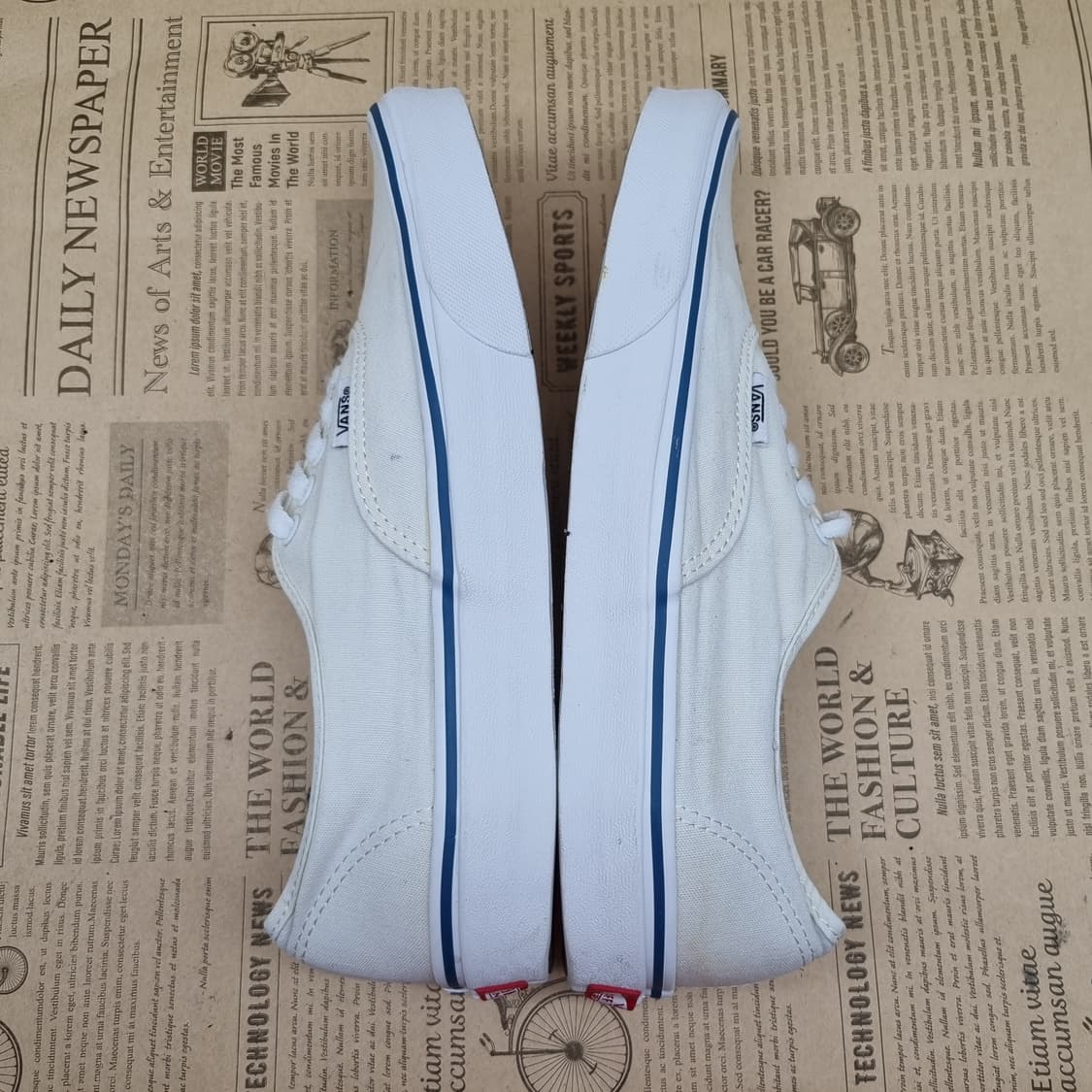 반스 어센틱 화이트 남성스니커즈270 상품이미지5