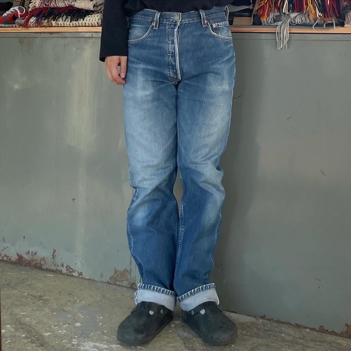 (착용컷) 리바이스 501 (남성용 31) 상품이미지2