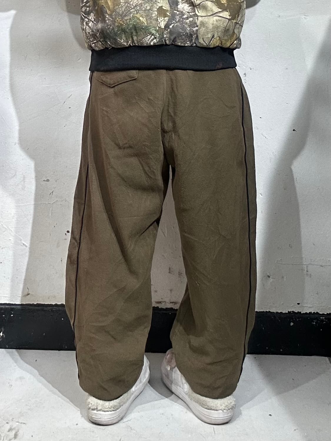 일본 빈티지 후리스 와이드 브라운 뽀글이 트레이닝 팬츠 추리닝 바지  상품이미지3