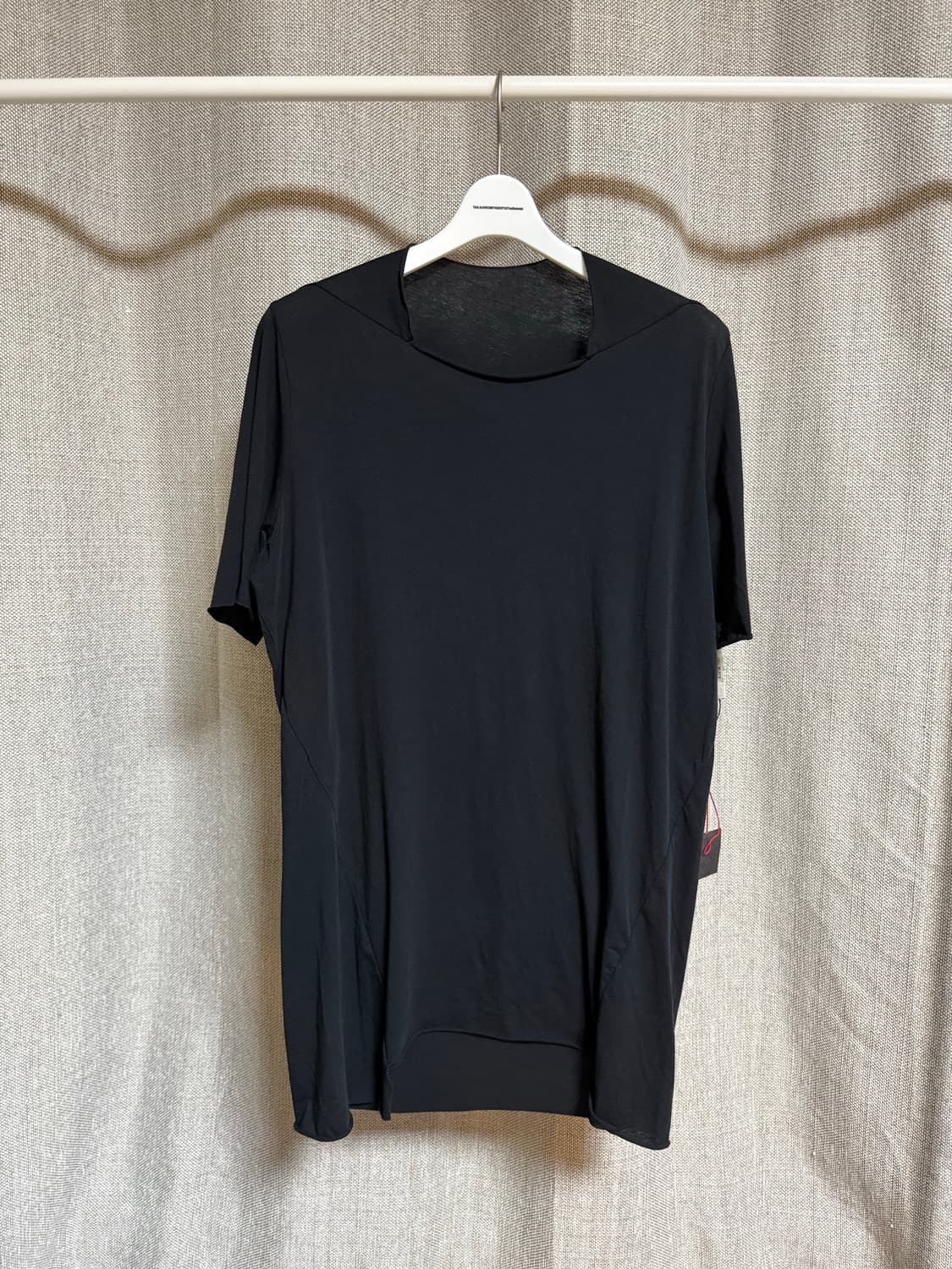 [52] ma+ 엠에이크로스 스퀘어 넥 티셔츠 블랙 상품이미지2