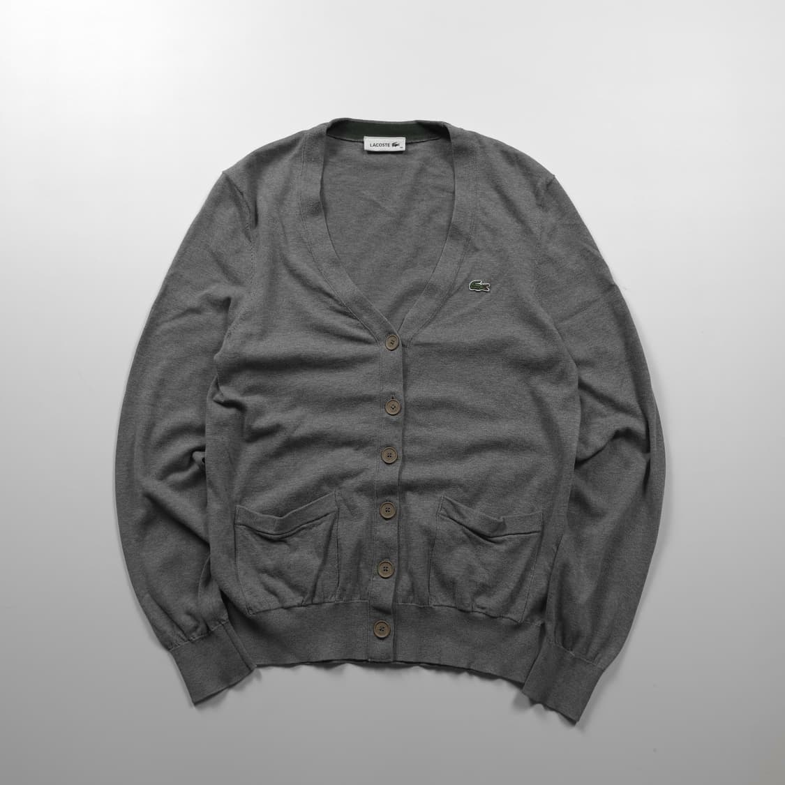 라코스테 자수로고 미니멀 그레이 가디건 (85) 상품이미지1