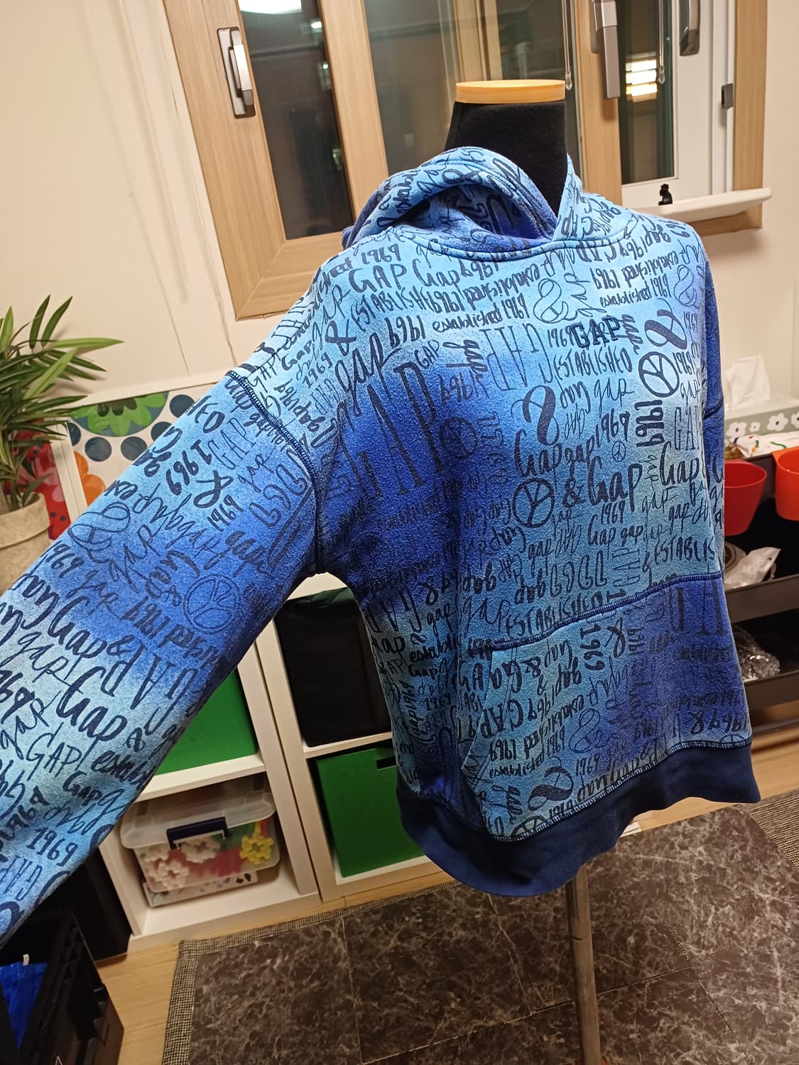 GAP 키즈 패턴 후드티 XXL (14-16세) 상품이미지2