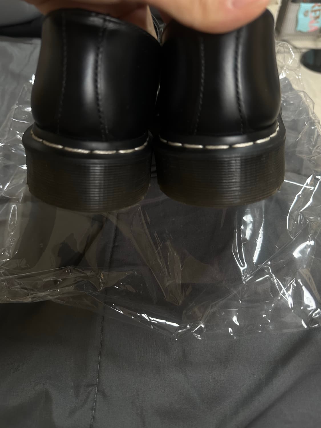 닥터마틴 1461 스무스 블랙 ws 화이트스티치 uk7 상품이미지2