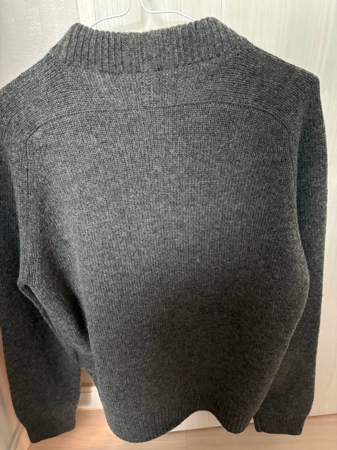 생로랑 카멜헤어 니트 상품이미지2