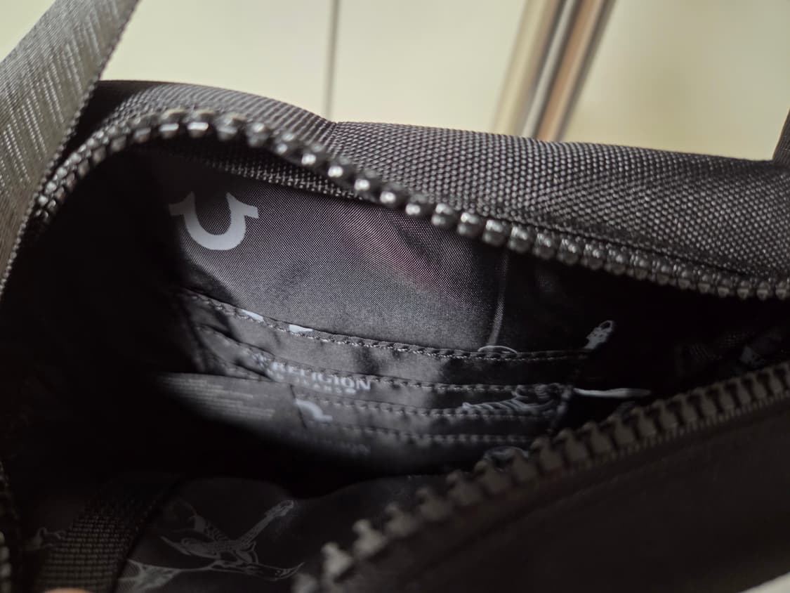 트루릴리젼 크로스바디백 상품이미지4