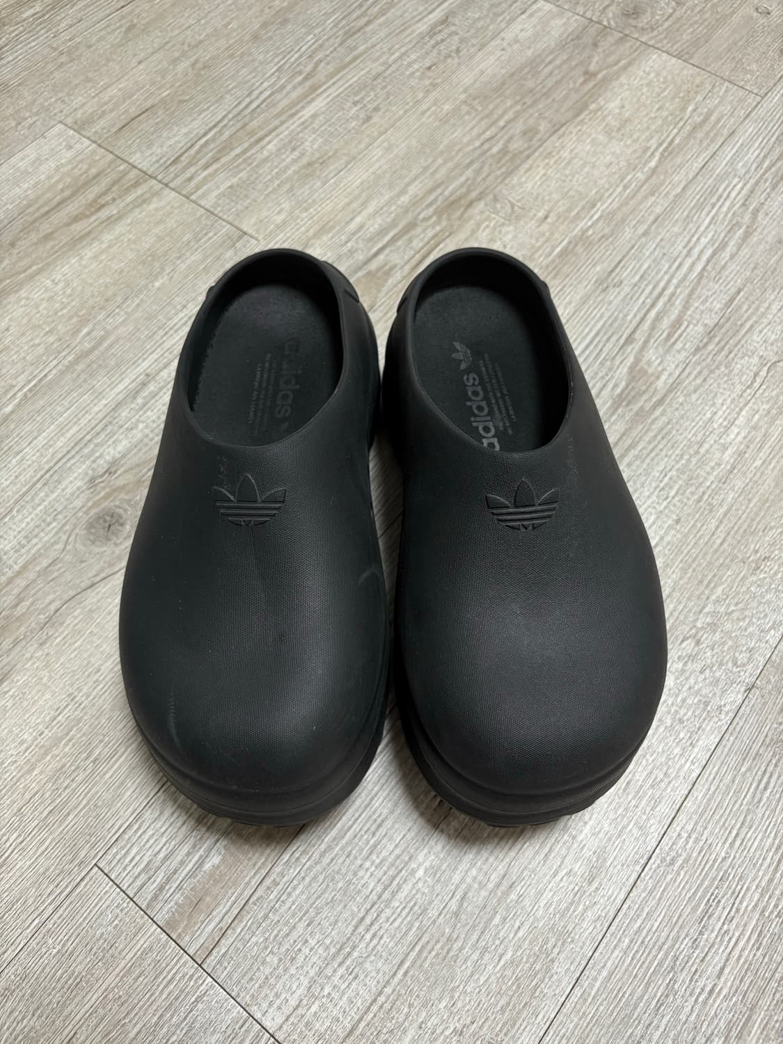 아디다스 아디폼 뮬 235 상품이미지2