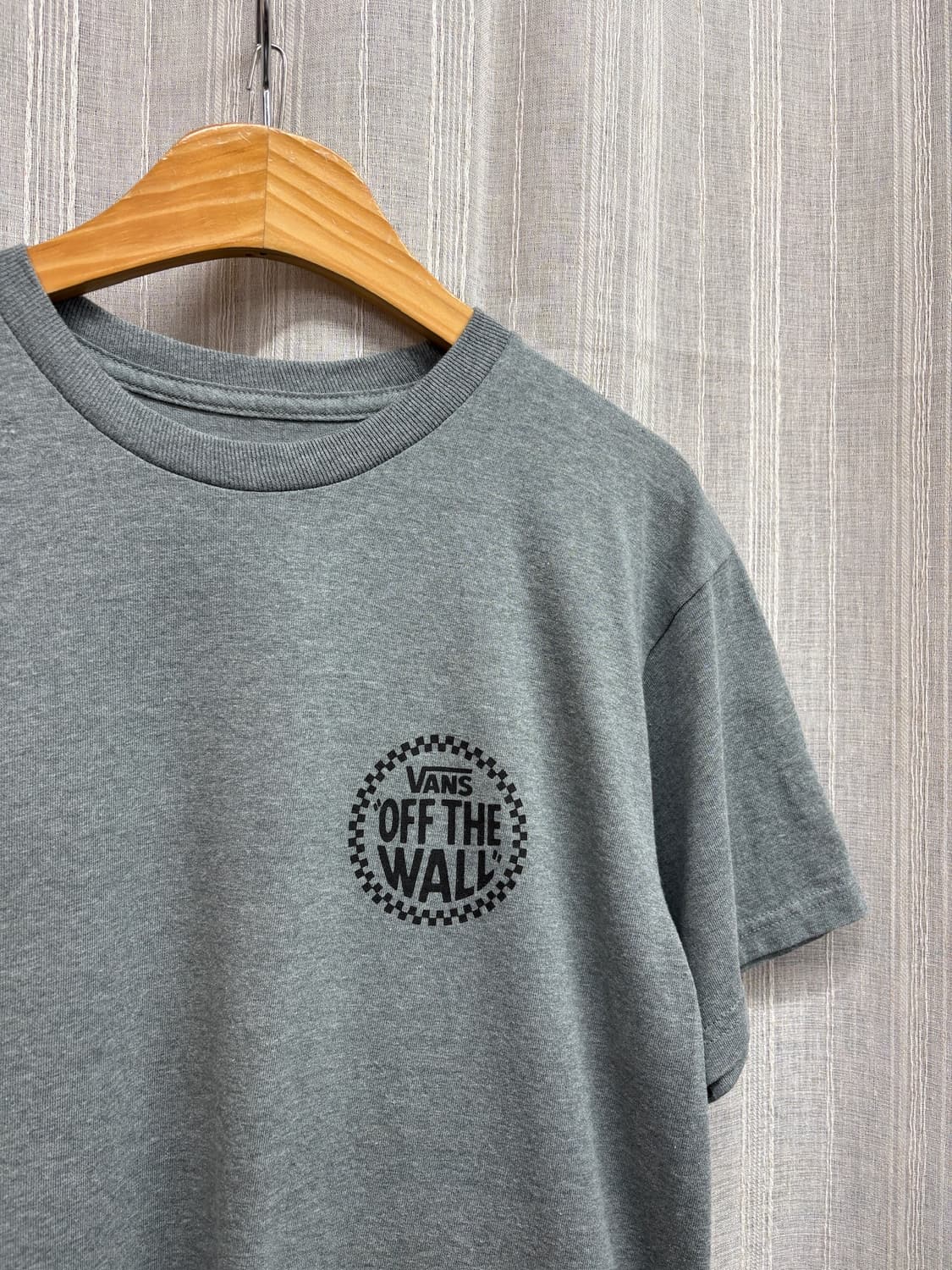Vans 반스 오프 더 월 클래식 그래픽 반팔 티셔츠 상품이미지3