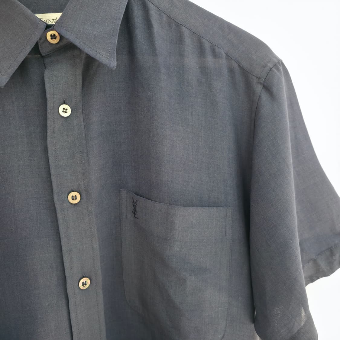 [L] YSL 입생로랑 네이비 반팔 린넨 셔츠 상품이미지4