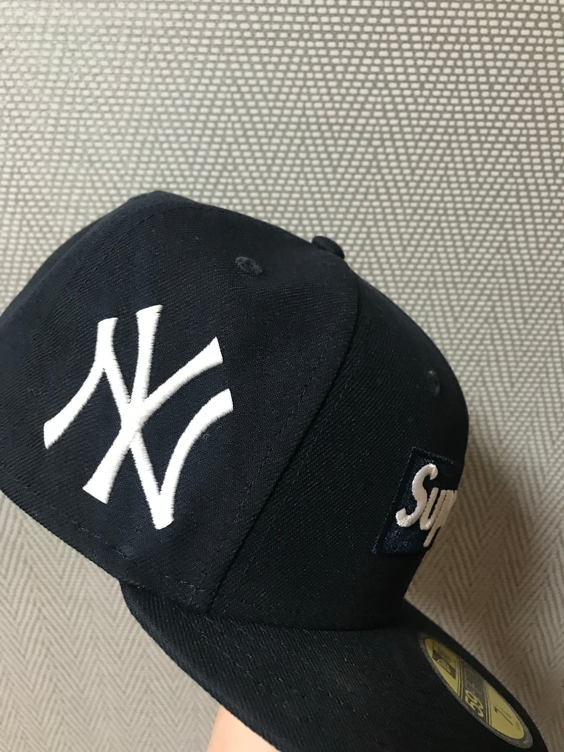 슈프림 x MLB 팀 박스로고 뉴에라 네이비 뉴욕 상품이미지2