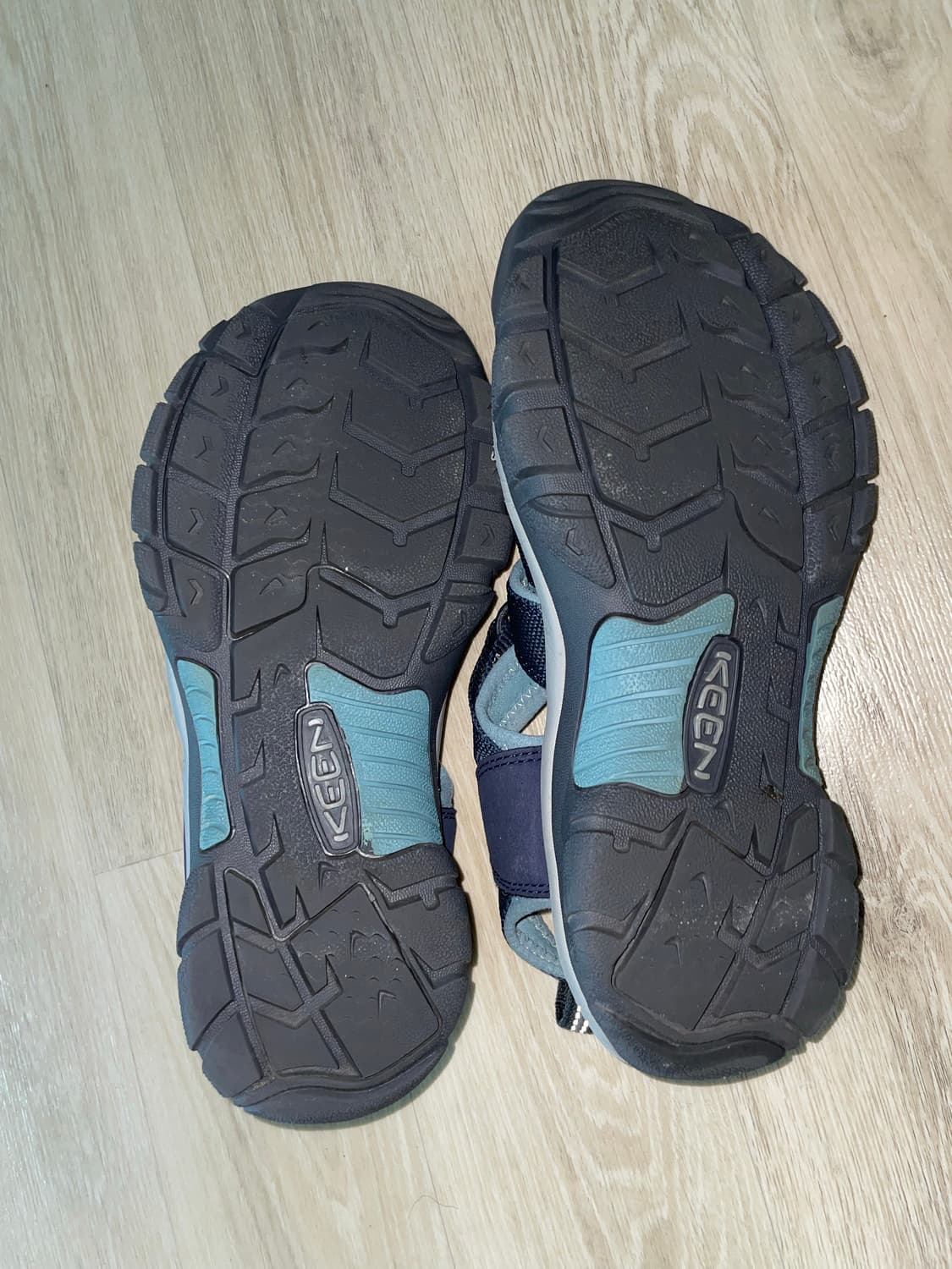 킨 네이비샌들260 상품이미지3