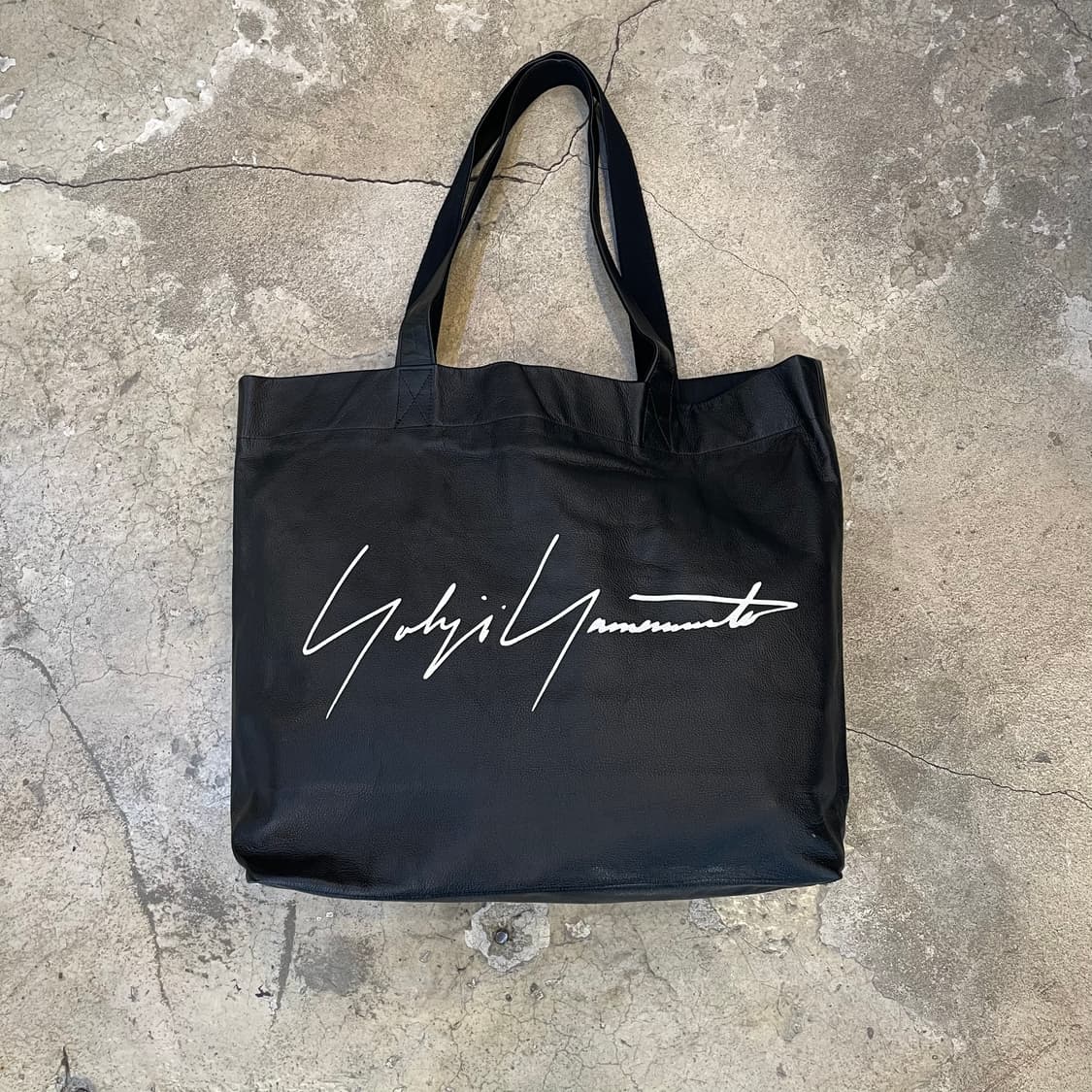  요지야마모토 로고 레더 토트백 상품이미지2