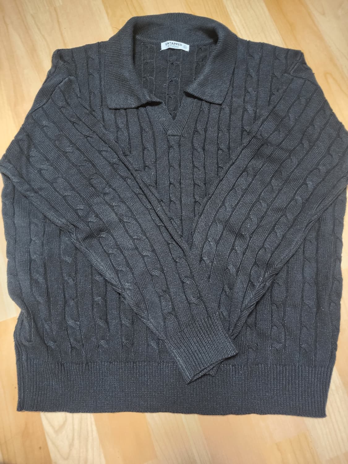 언탭트 스튜디오 케이블 카라니트 (블랙) 상품이미지2