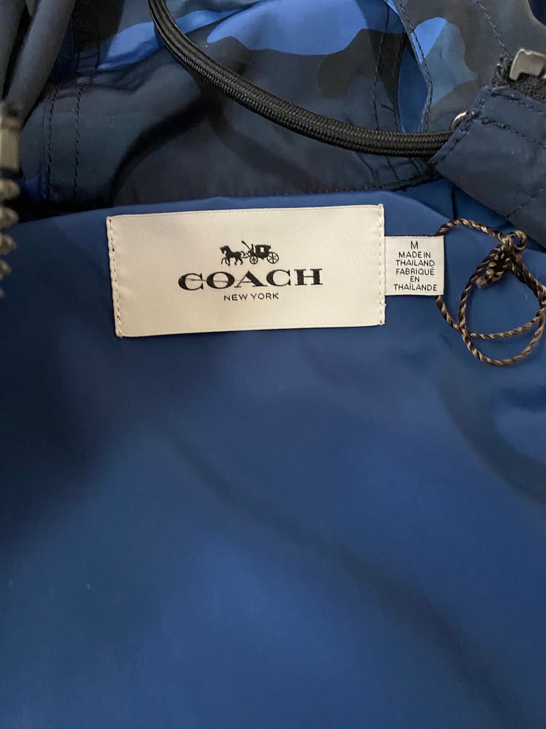 코치 카모플라쥬 후드 바람막이 M 상품이미지4