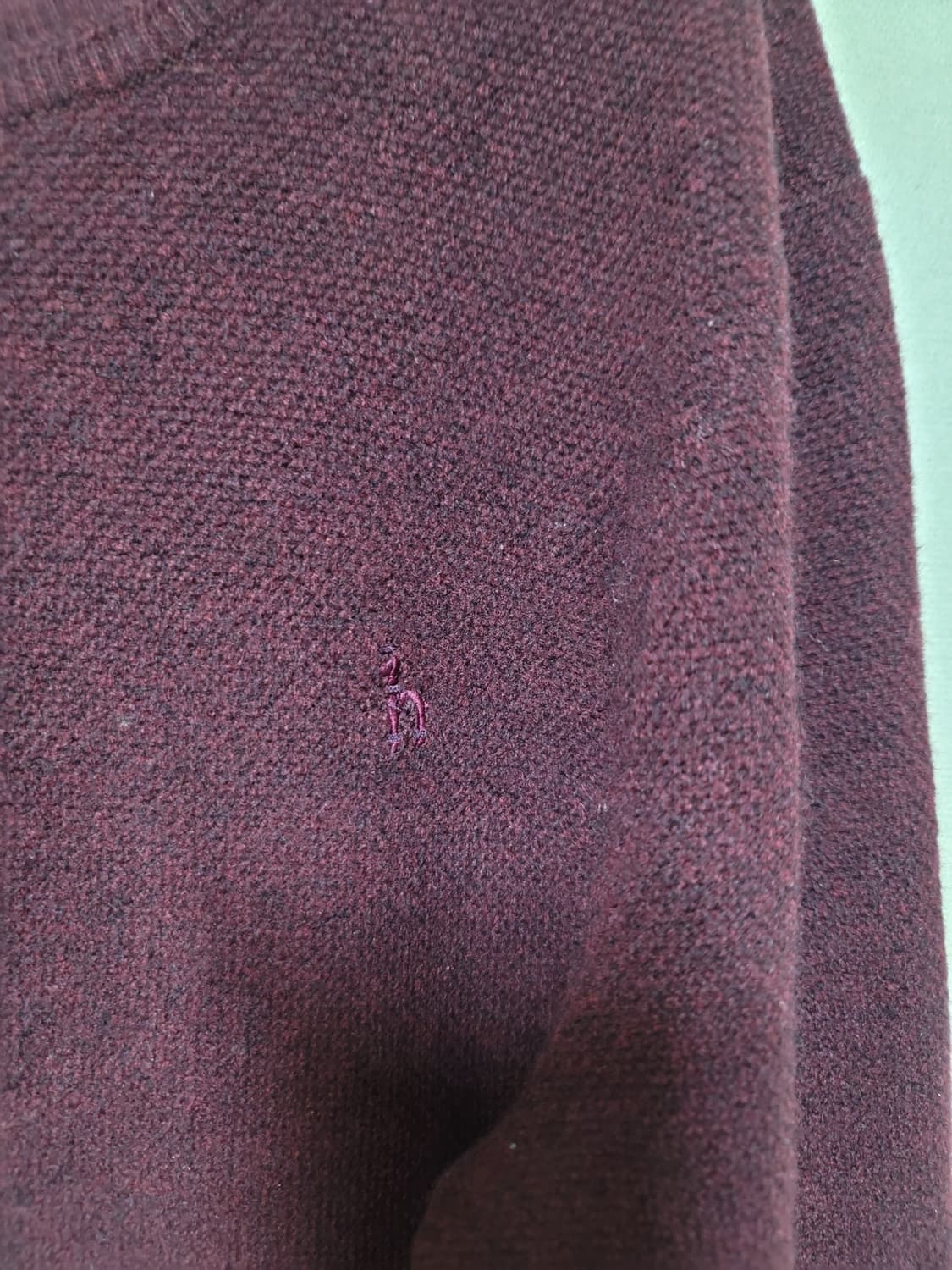 헤지스 버건디 니트 상품이미지3