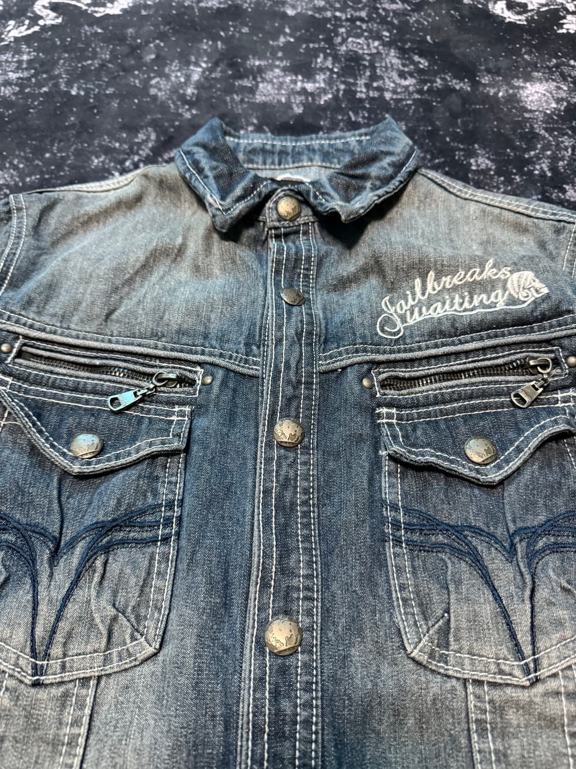 ”In the Attic“ Short Denim Jacket 상품이미지2