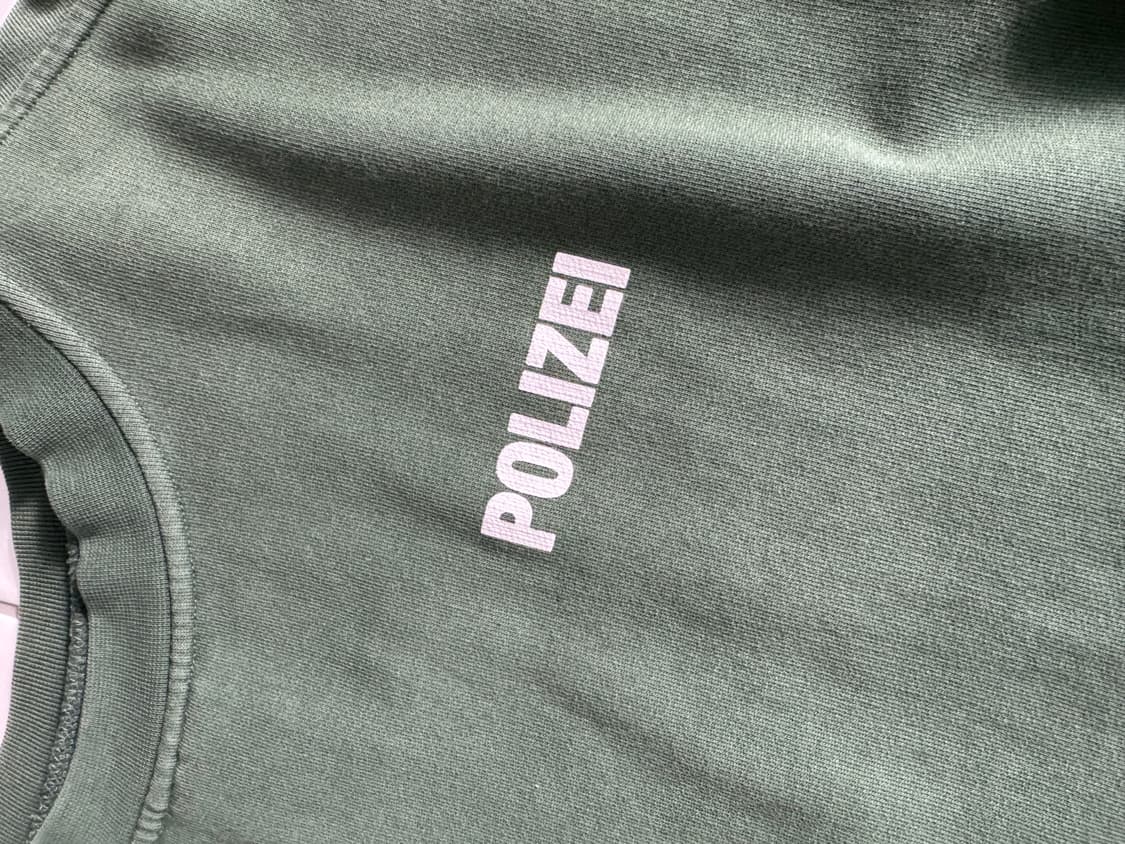 VETEMENTS  Champion 콜라보 POLIZEI 맨투맨 상품이미지3