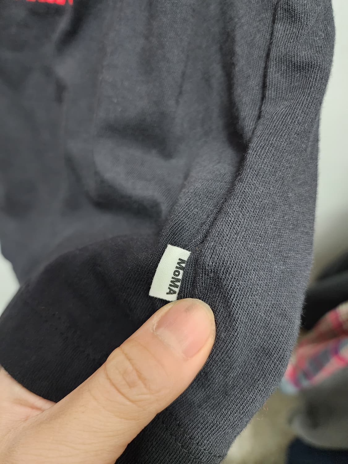 반스 MoMA 프린팅 긴팔 티셔츠  상품이미지3