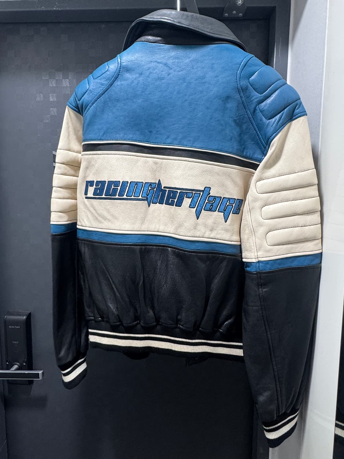 자라 레이싱 자켓 상품이미지4