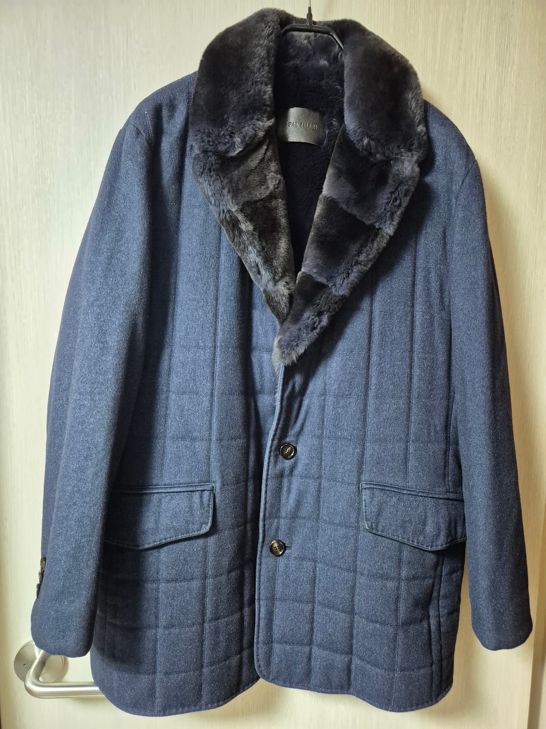 빨질레리 리얼 래빗퍼 밍크카라 캐시미어 자켓  겨울퍼자켓 남성 52 코트 상품이미지1