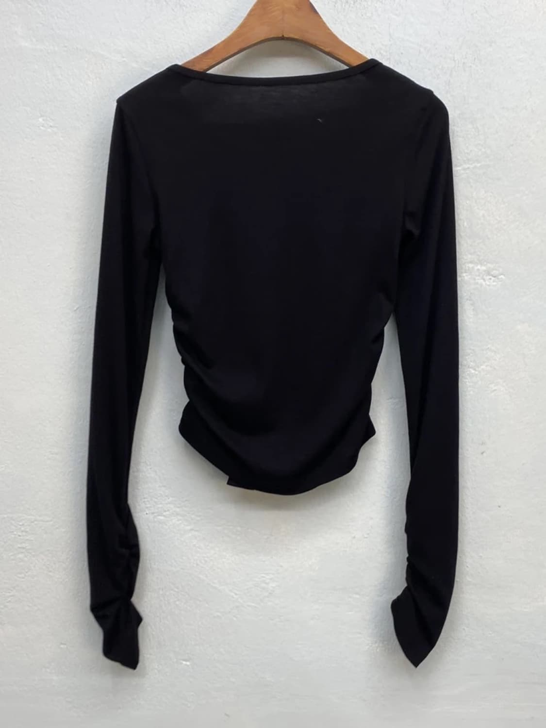 Black shirring point cardigan 상품이미지3