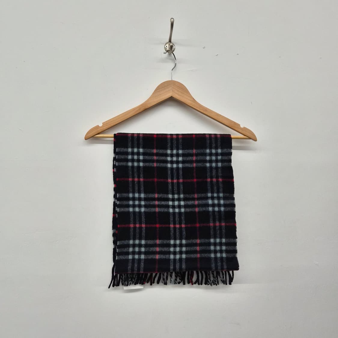 버버리 블랙 체크 캐시미어 머플러 상품이미지5