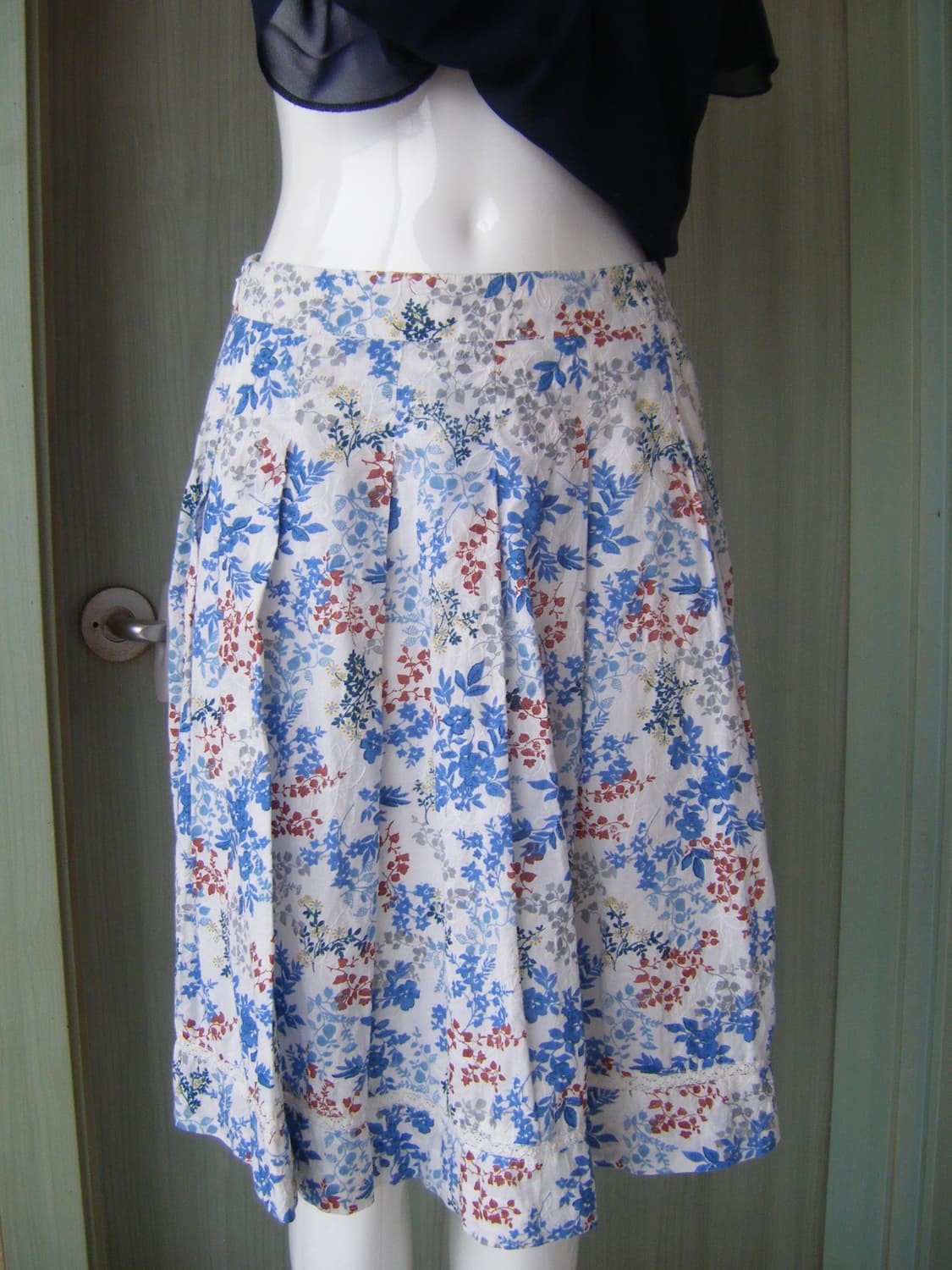 [Marie Claire Forum] Floral pleats skirt 상품이미지1