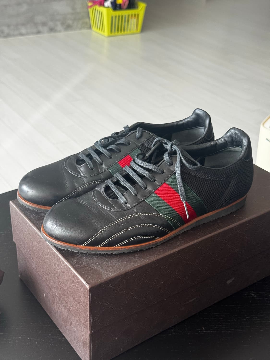 구찌 남성 삼선 스니커즈 블랙 275 (이탈리아 8.5G) 상품이미지1