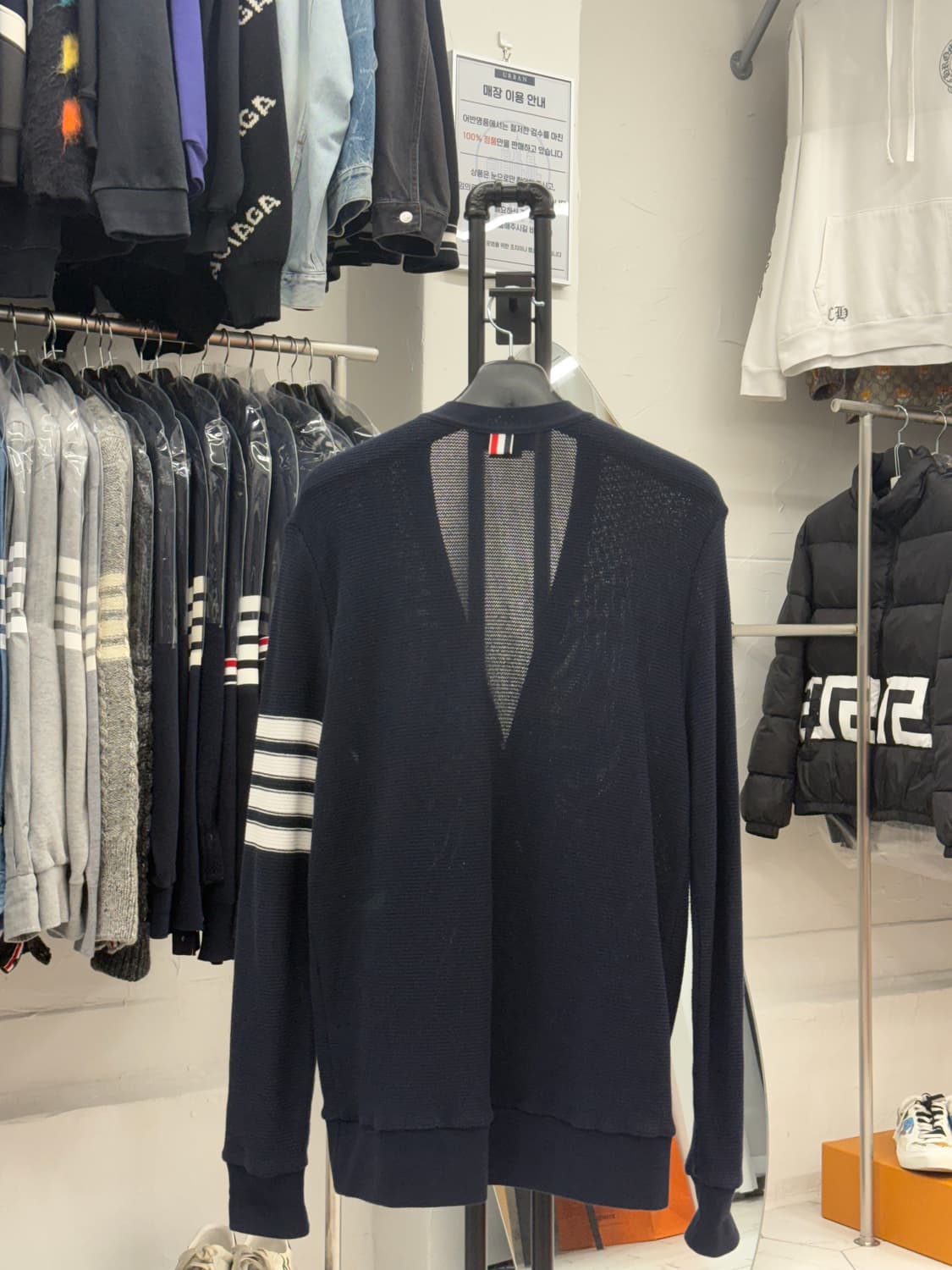 [5] 톰브라운 사선완장 라셀스티치 가디건 상품이미지2