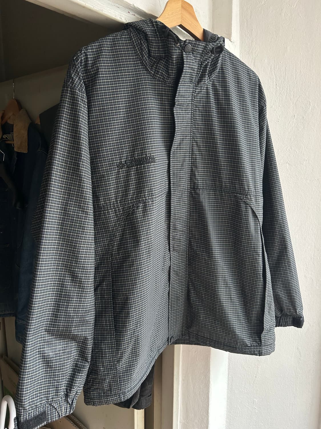 00‘s 컬럼비아 블랙체크 바람막이 상품이미지1