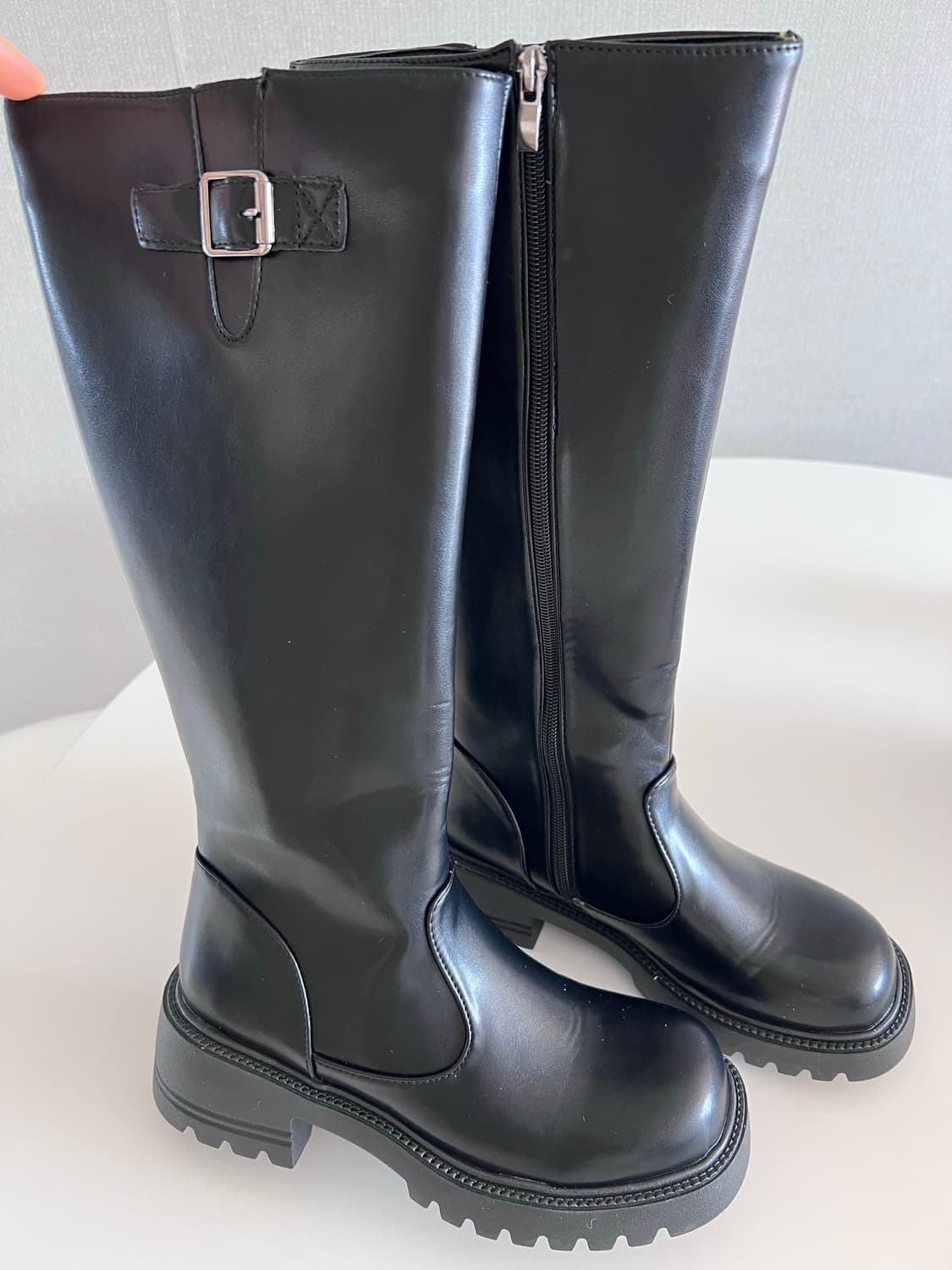 에이블리 첼시&버클 롱부츠 새상품 상품이미지6