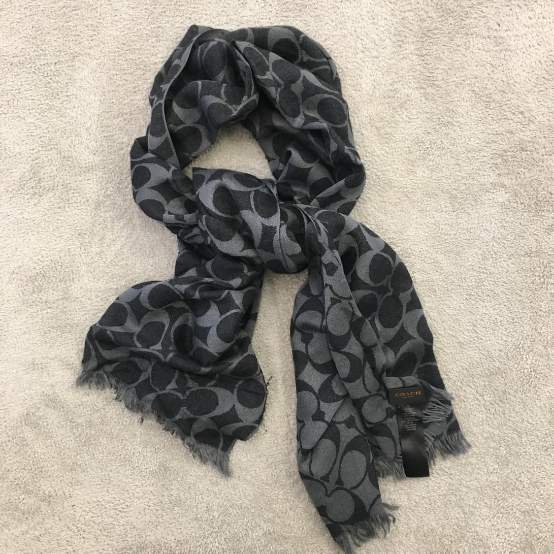 코치 울 70 머플러 상품이미지1