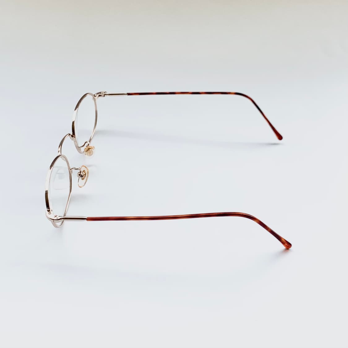 [픽키-717] 데드스탁 슬림 골드 스퀘어 초경량 빈티지안경 상품이미지6