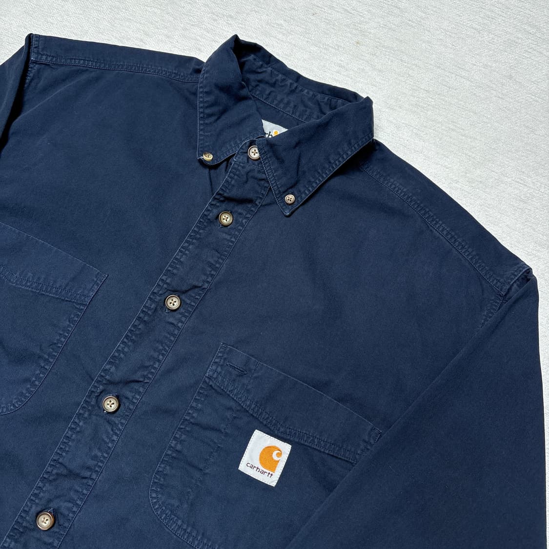 칼하트 네이비셔츠 상품이미지3