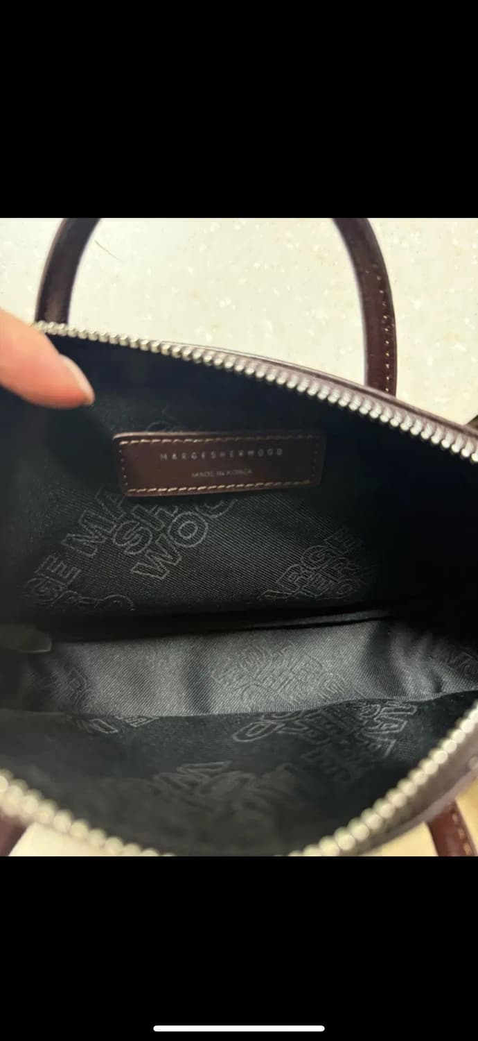 마지셔우드 지퍼 스몰 다크브라운 크링클 토트백 zipper small 상품이미지4