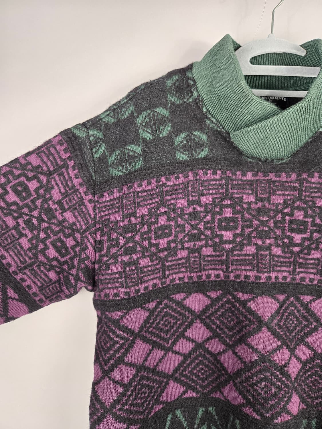 [무료배송]입생로랑 105 빈티지 남성 울 혼방 패턴 니트 상품이미지3