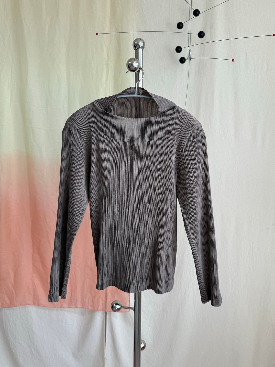 Issey Miyake FETE 플리츠 블라우스 상품이미지1